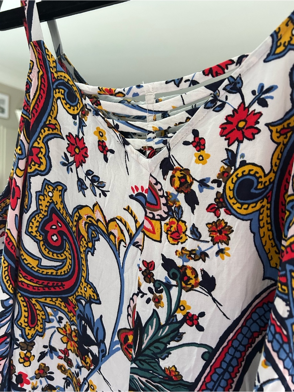 MSK Jumpsuit with Red, Blue and Yellow Paisley Floral Print Size L - Picture 3 of 7